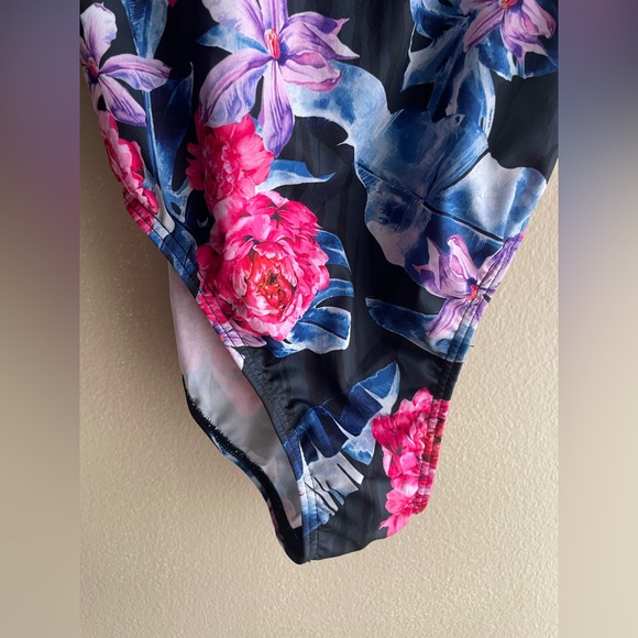 New Finz Women Floral Bikini One Piece Size L10 - Picture 2 of 9